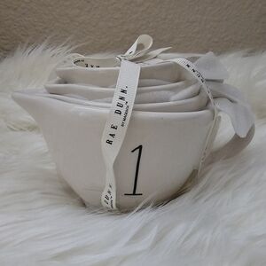Rae Dunn Set of 4 Ceramic Measuring Cups